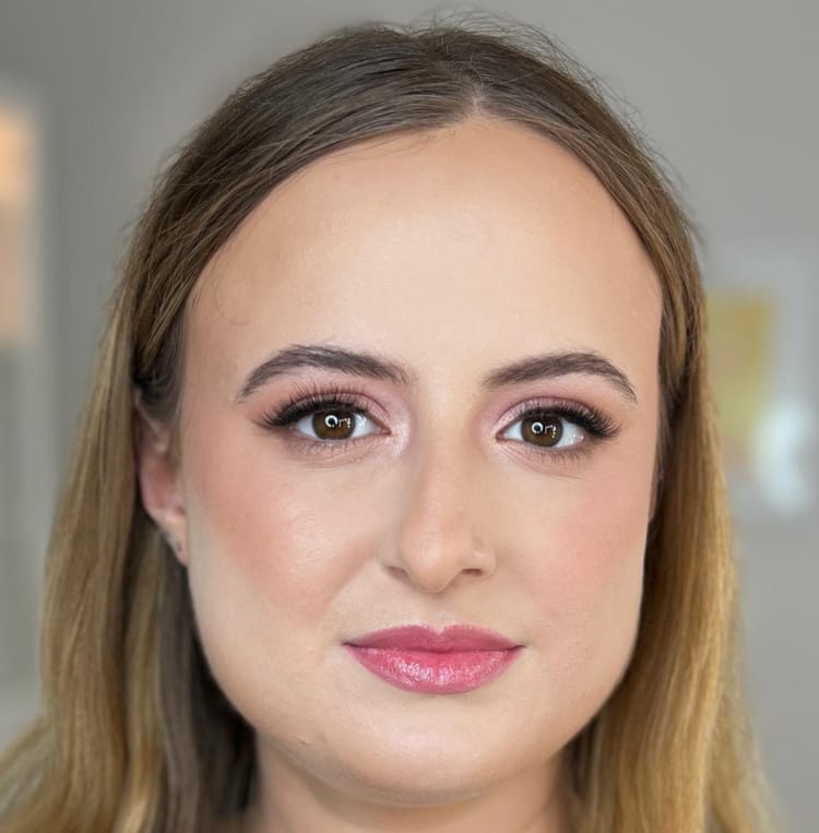 Twój eyeliner "zatyka" oczy!